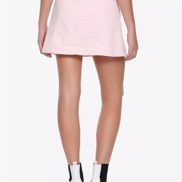 Hot Topic Exclusive Pastel Pink Riverdale Betty A-Line Corduroy Skirt - Picture 2 of 9
